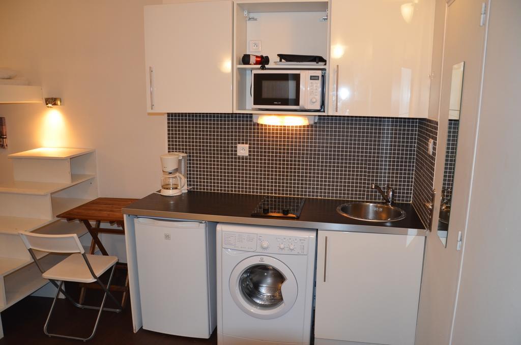Hotel Studios Phenicio Porte De Versailles Малакоф Стая снимка