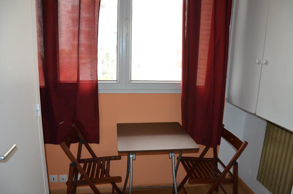 Hotel Studios Phenicio Porte De Versailles Малакоф Екстериор снимка