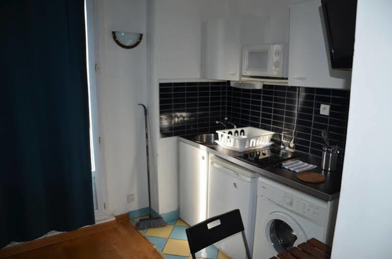 Hotel Studios Phenicio Porte De Versailles Малакоф Екстериор снимка