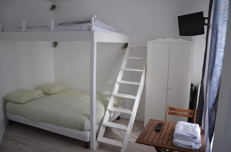 Hotel Studios Phenicio Porte De Versailles Малакоф Екстериор снимка